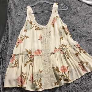 Blouse tank top too cute size medium